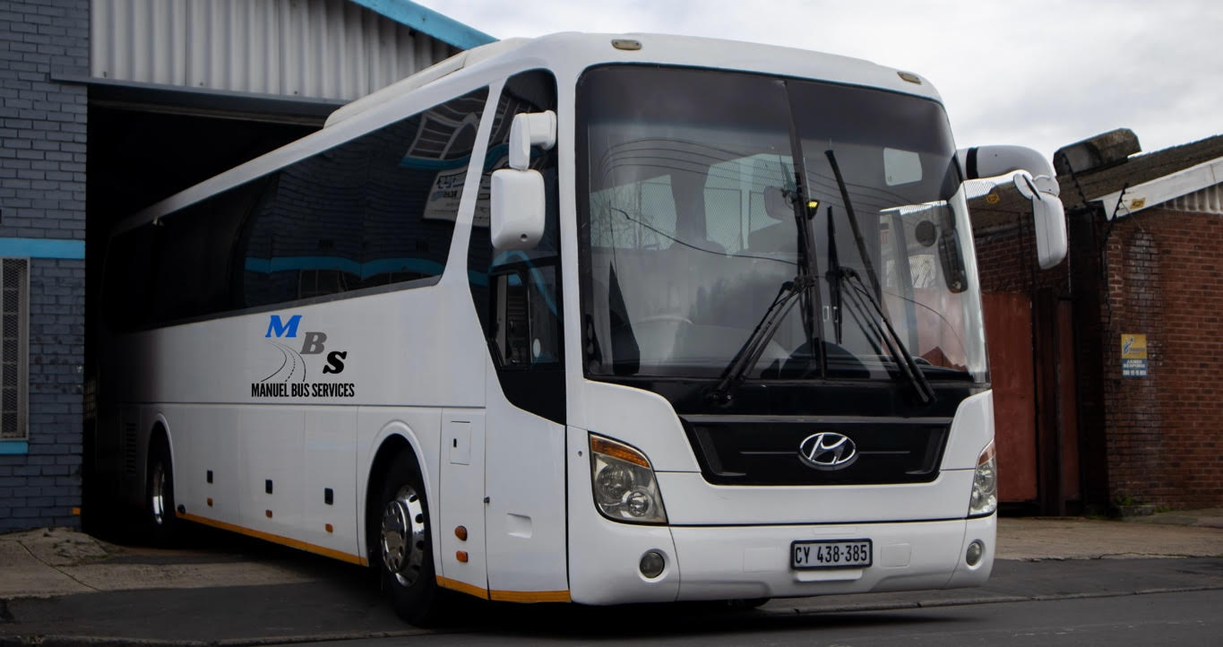 Contact Page Bus Image - Manuel Bus Services